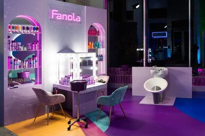 Il Black Friday di Amazon: il nuovo pop up store a Milano   8
