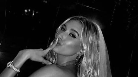 Addio al nubilato per Hailey Baldwin