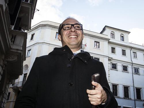 Faraone sta con chi okkupa e non parla con i professori
