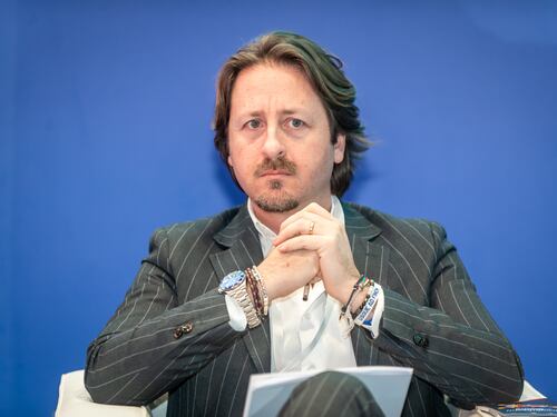 "Prenditi 50mila euro". Ma l'assessore incastra l'intermediaria