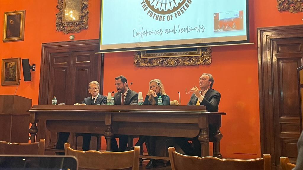 "L'Italia guidi l'Ue nei rapporti con la Cina": il ruolo di Roma nell'Indo-Pacifico