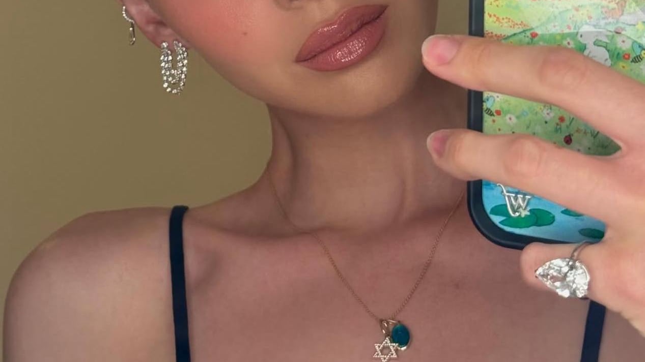Nicola Peltz, chi è la moglie di Brooklyn Beckham che ha scatenato la lite con i genitori di lui