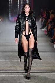 Fashion Week Australia 2018, le modelle più sexy 11