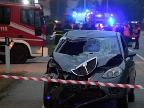 Auto in contromano sulla statale. È strage: sei morti sul colpo