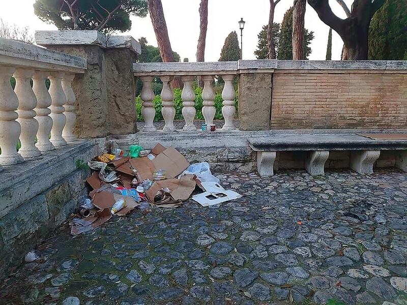 Colle Oppio, degrado e favelas nel parco archeologico 2