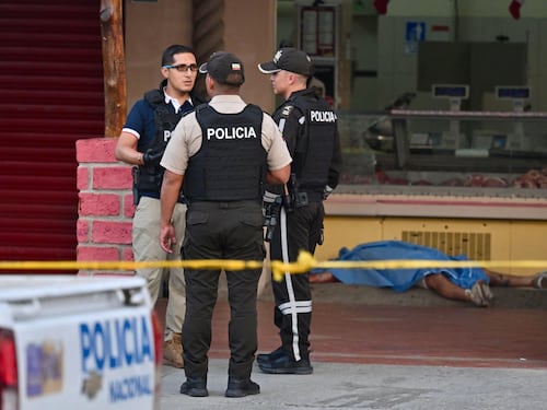 Choc in Ecuador, ucciso in un agguato armato il calciatore Mario Pineida
