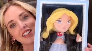 Chiara Ferragni contro il cyberbullismo: la sua bambola finanzia una no-profit