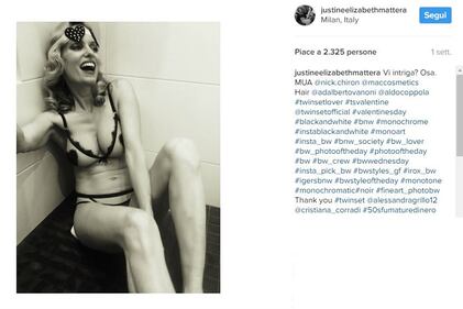Justine Mattera completamente nuda 18