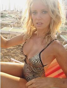 Justine Mattera nuda su Instagram 11