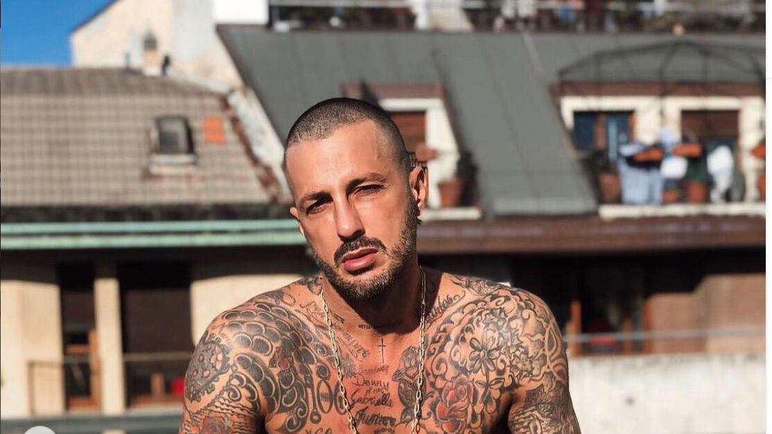 Ancora guai per Fabrizio Corona: "Dovrà nuovamente scontare 9 mesi in carcere"