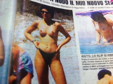 Ornella Muti e gli scatti hot al mare 3