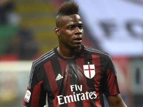 Raiola trova un club a Balotelli: "Ho offerto Mario al Besiktas"