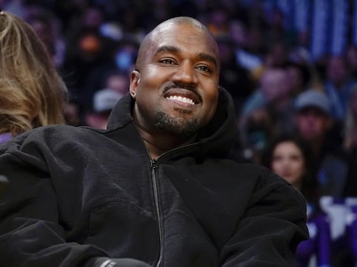 "Basta improvvisazione". Kanye West, lezioni di un flop