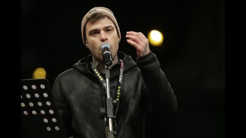 Fedez: le foto dell'attico di lusso 9