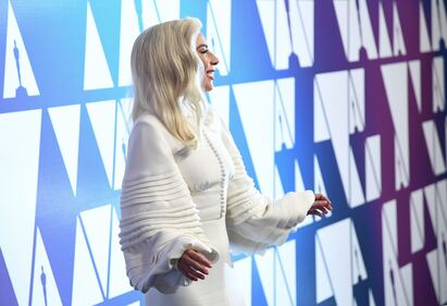 Lady Gaga e la corsa verso gli Oscar: pranzo al Beverly Hilton  6