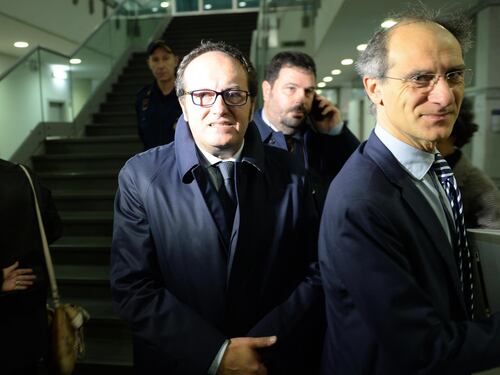 Scandalo in Regione Abruzzo, De Fanis, la moglie e l'amante in procura