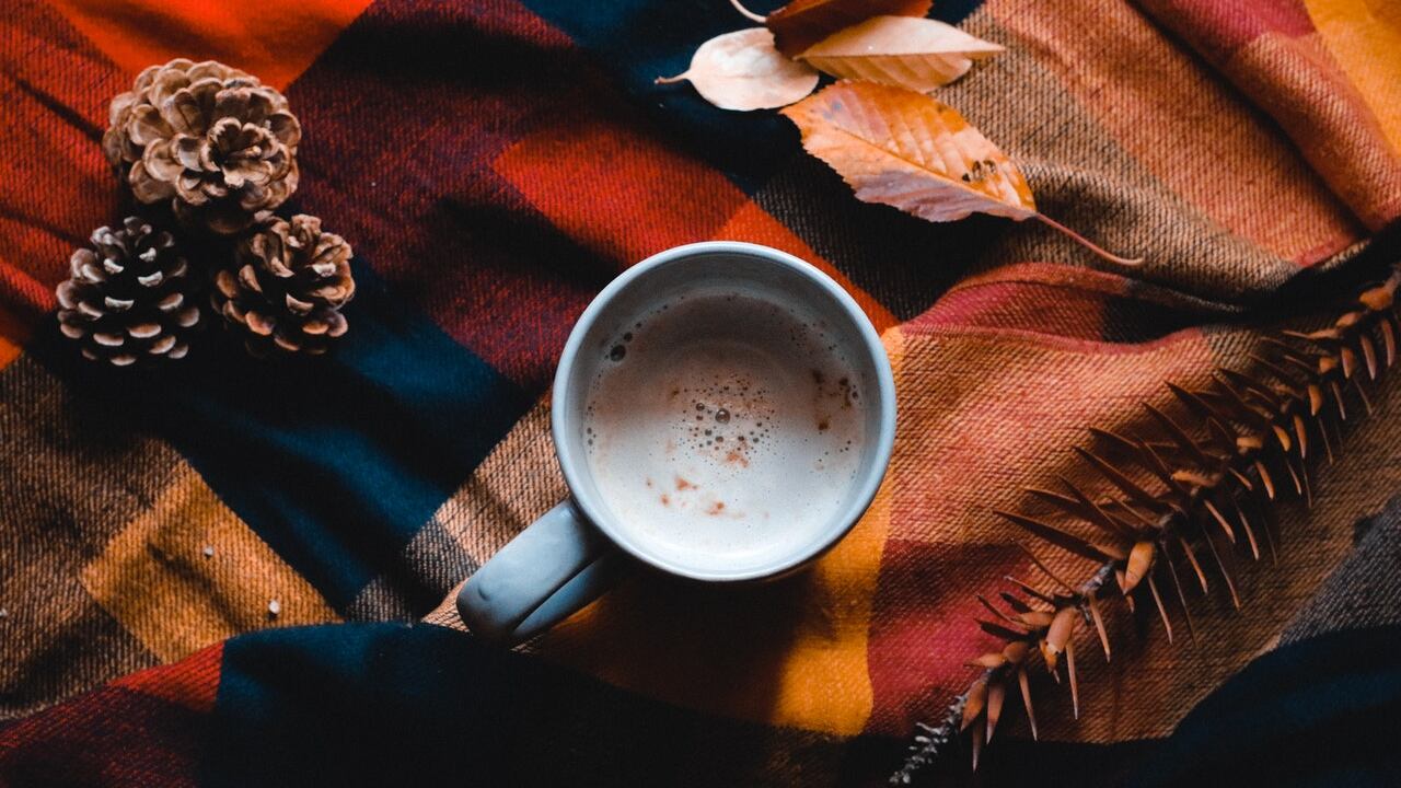 Stanchezza in autunno: i rimedi naturali utili per i senior