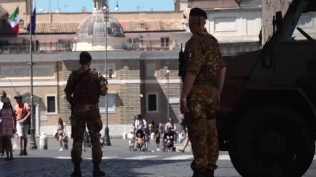 Assisi, tunisino aggredisce militari: subito espulso