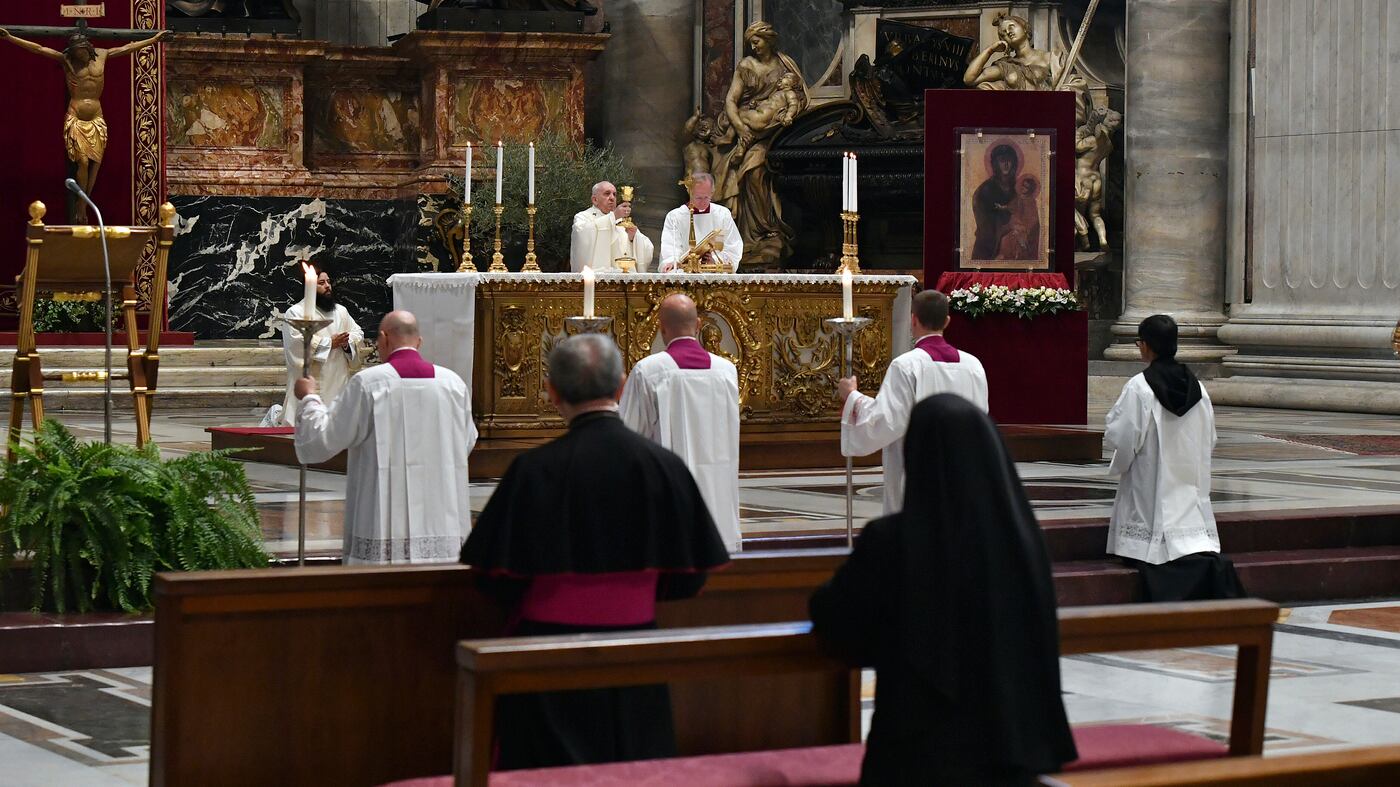 Tutta la potenza del "sacro" contro il culto della tecnica