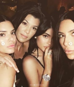 Kim Kardashian, estate hot in foto 8