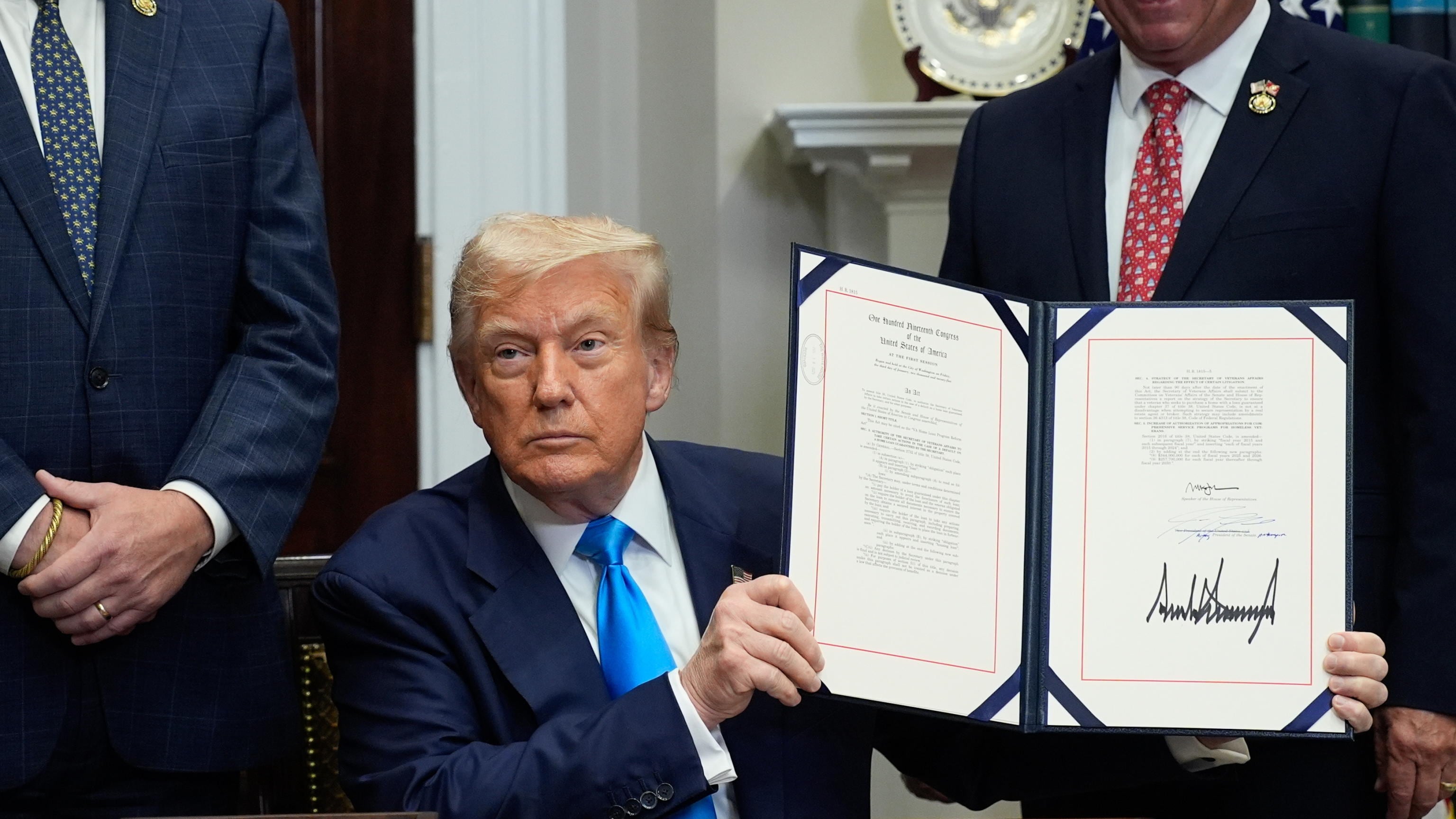 La Fed non abbassa i tassi. Attacco di Trump: "Li abbasserà a settembre, ma è tardi"