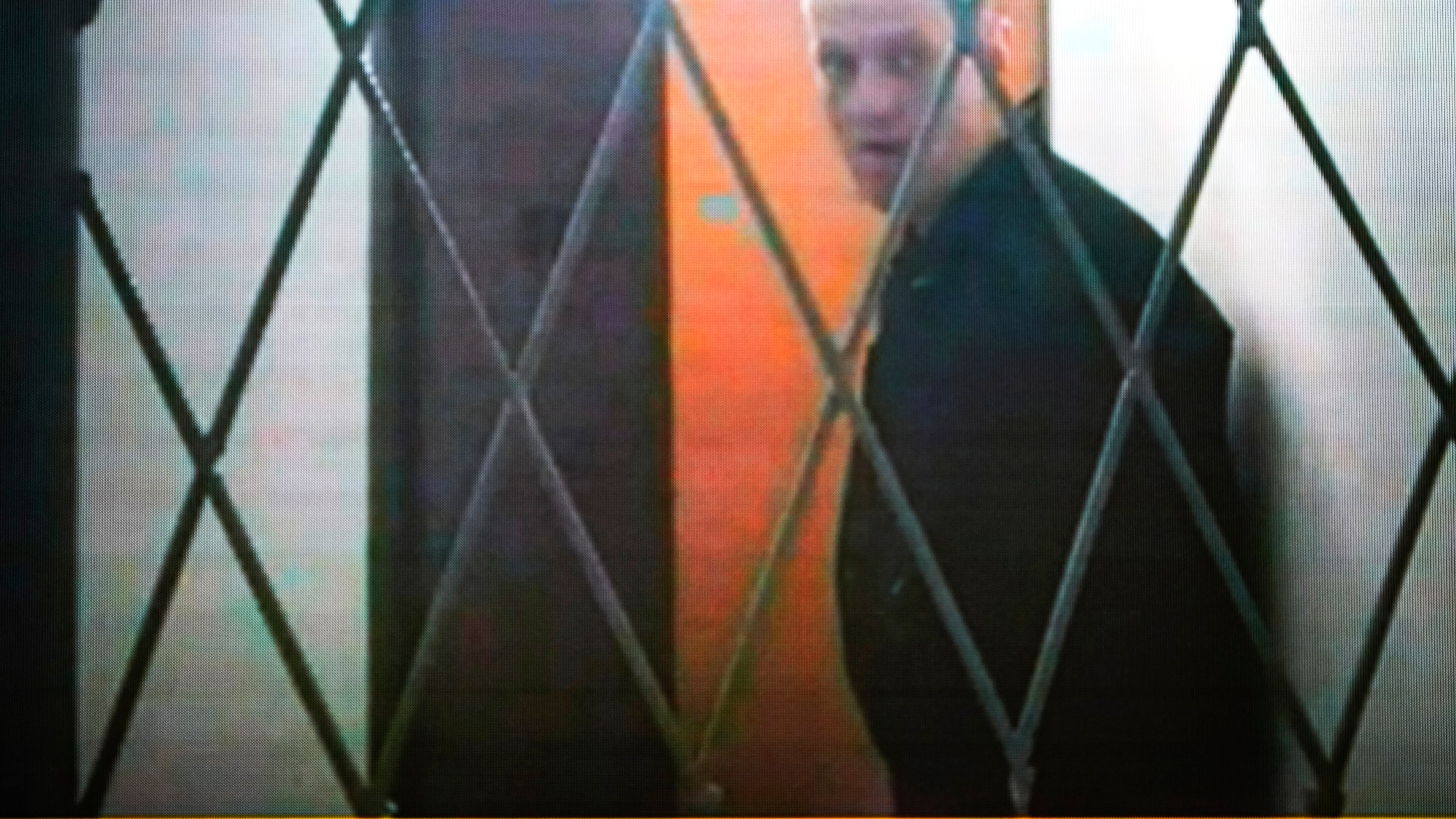 "Malore dopo una passeggiata". Morto in carcere Alexei Navalny