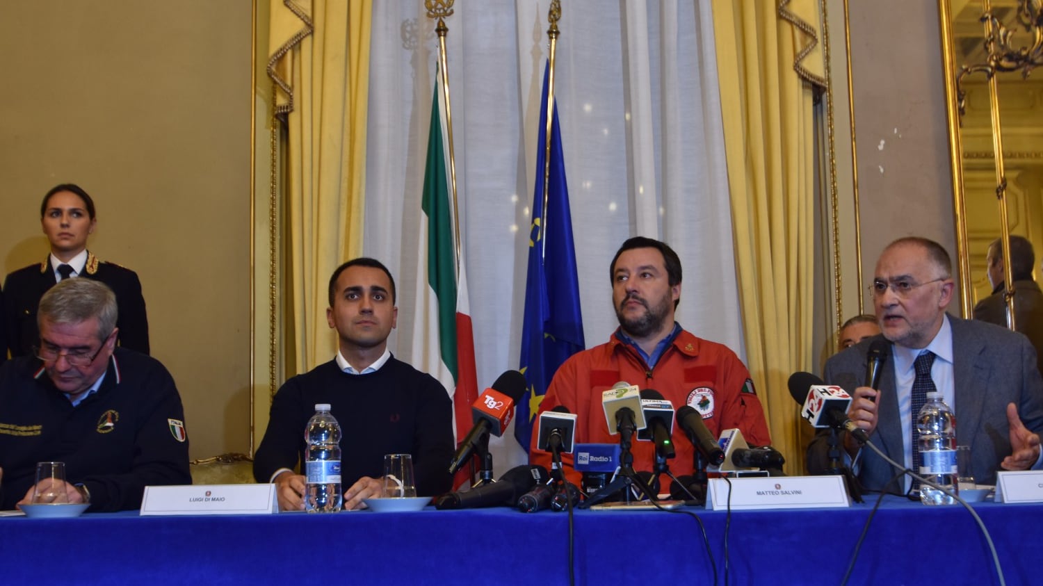 Il governo ai siciliani: rate del mutuo sospese e più poteri ai sindaci