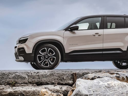 Jeep Avenger Model Year 2024, guarda tutte le foto