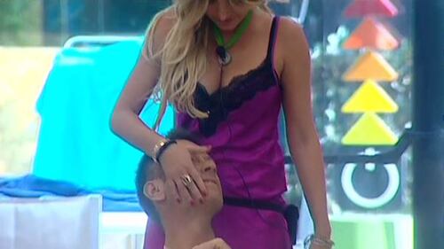 Grande Fratello 14, i momenti hot 13