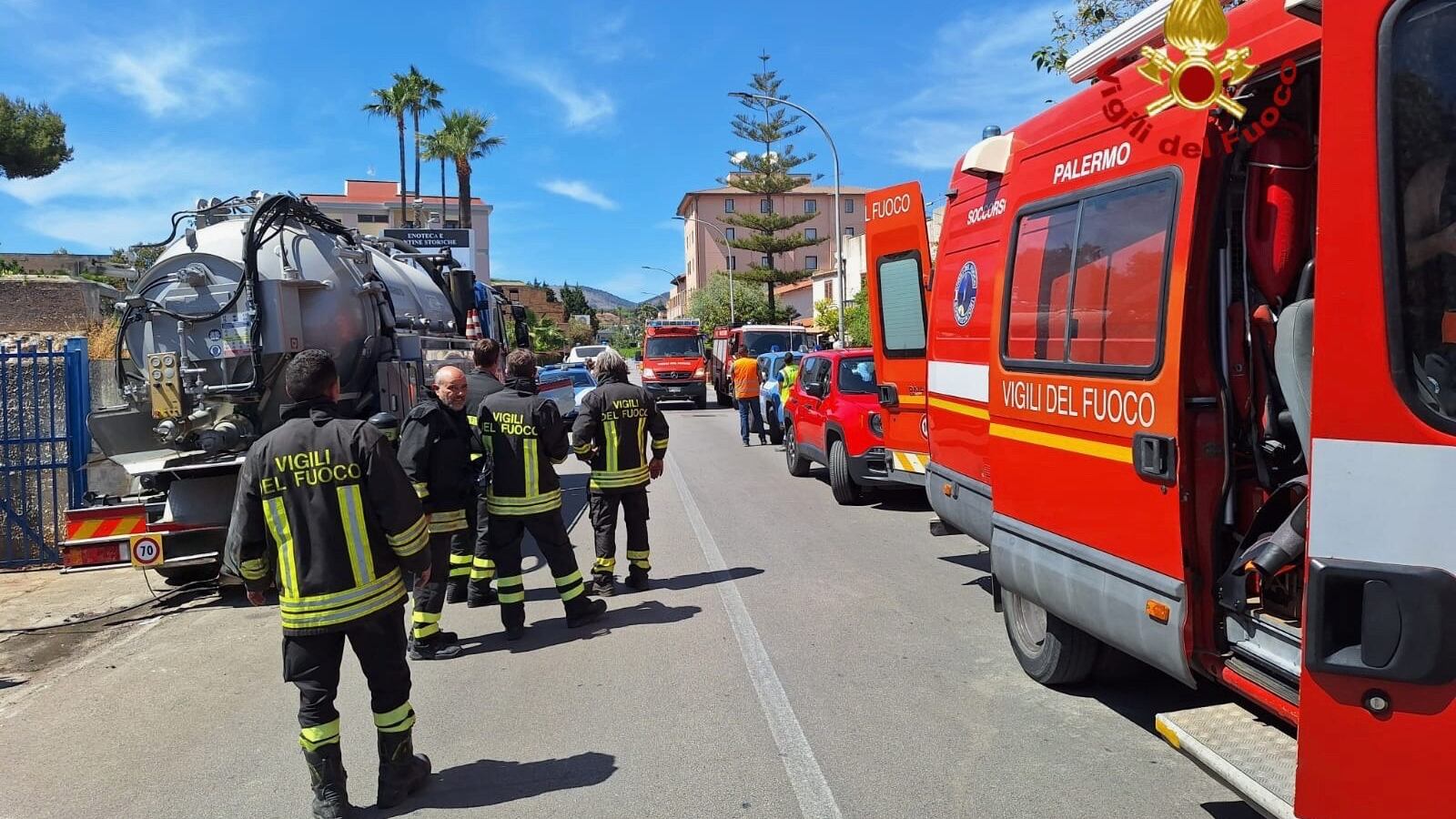 Palermo, soffocano uno dietro l'altro nella fogna: 5 morti e 2 intossicati per le esalazioni