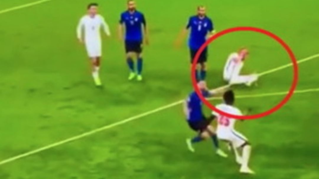 "Meschino". E ora spunta il video che zittisce gli inglesi