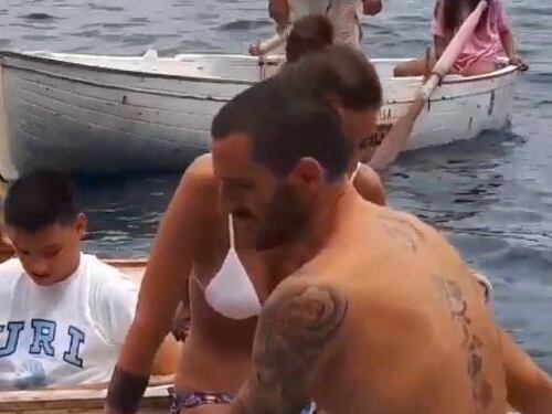 Un tifoso del Napoli si prende gioco di Bonucci: "Il Triplete ti è rimasto in canna..."