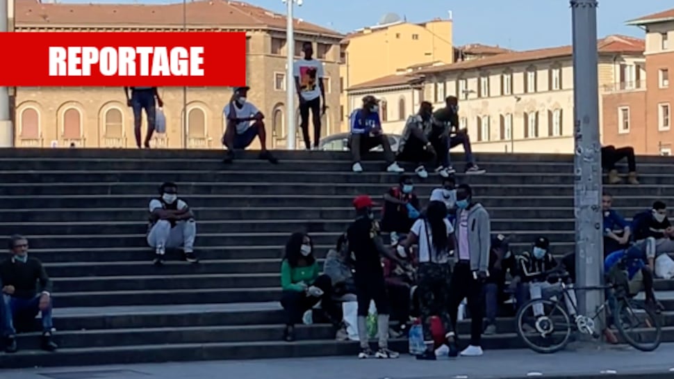Migranti assembrati in stazione? Per loro non ci sono multe