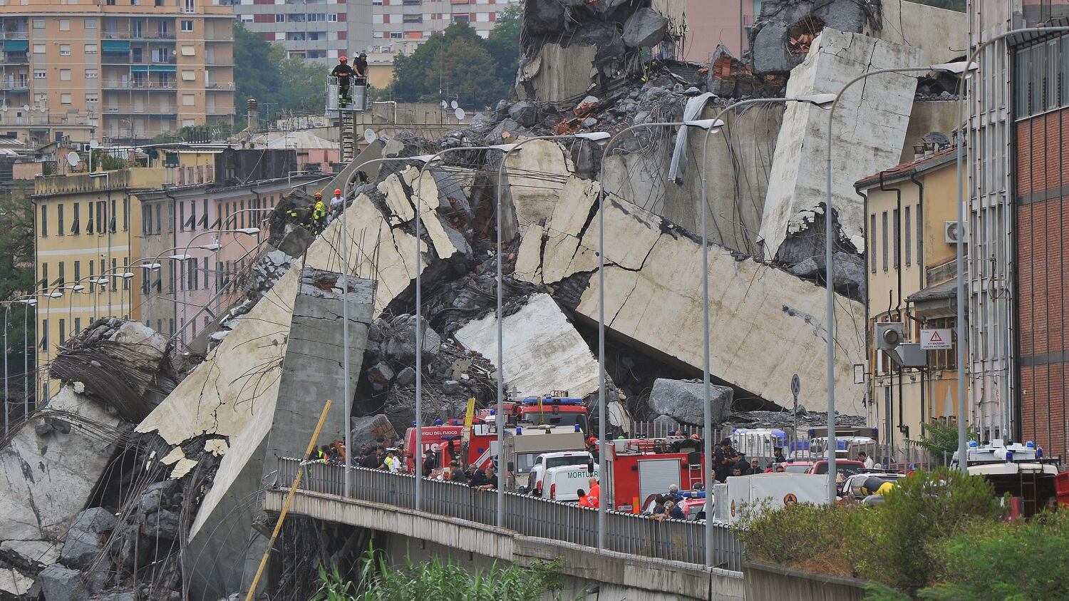 "Il ponte sarà ricostruito dallo Stato"
