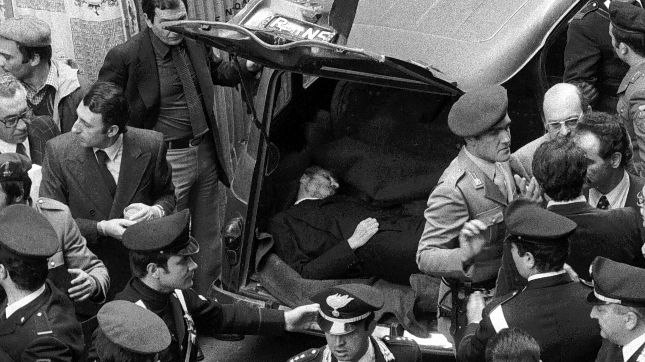 Quella verità nascosta sulla morte di Moro: Cossiga sapeva già tutto