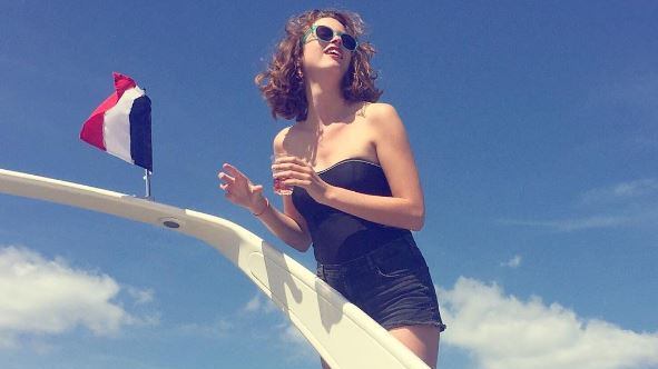 Louise Delage, la star di Instagram che non esiste