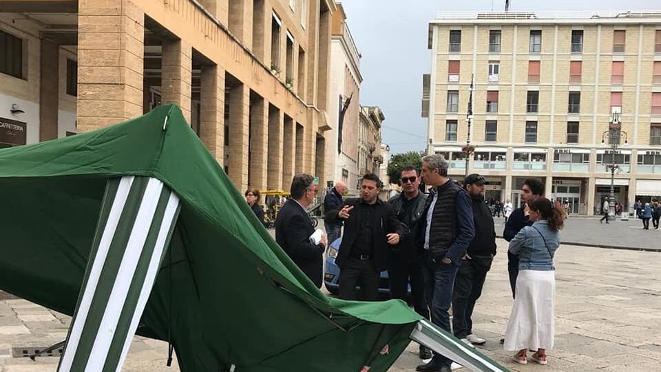 Lecce, aggredita militante 17enne della Lega