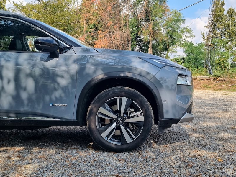 Nissan X-Trail e-Power 4WD: guarda la gallery della prova su strada 5