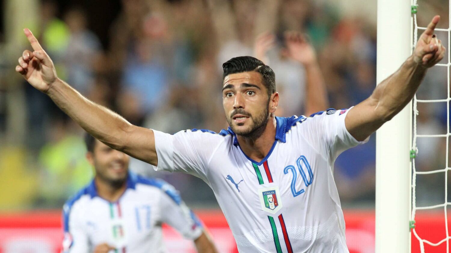 Euro2016, tutti pazzi per la fidanzata di Graziano Pellè
