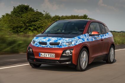 i3: interessanti i prezzi della prima elettrica BMW 6