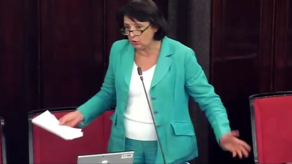 La consigliera della Lega rifiuta la cena con l'ambasciatore francese