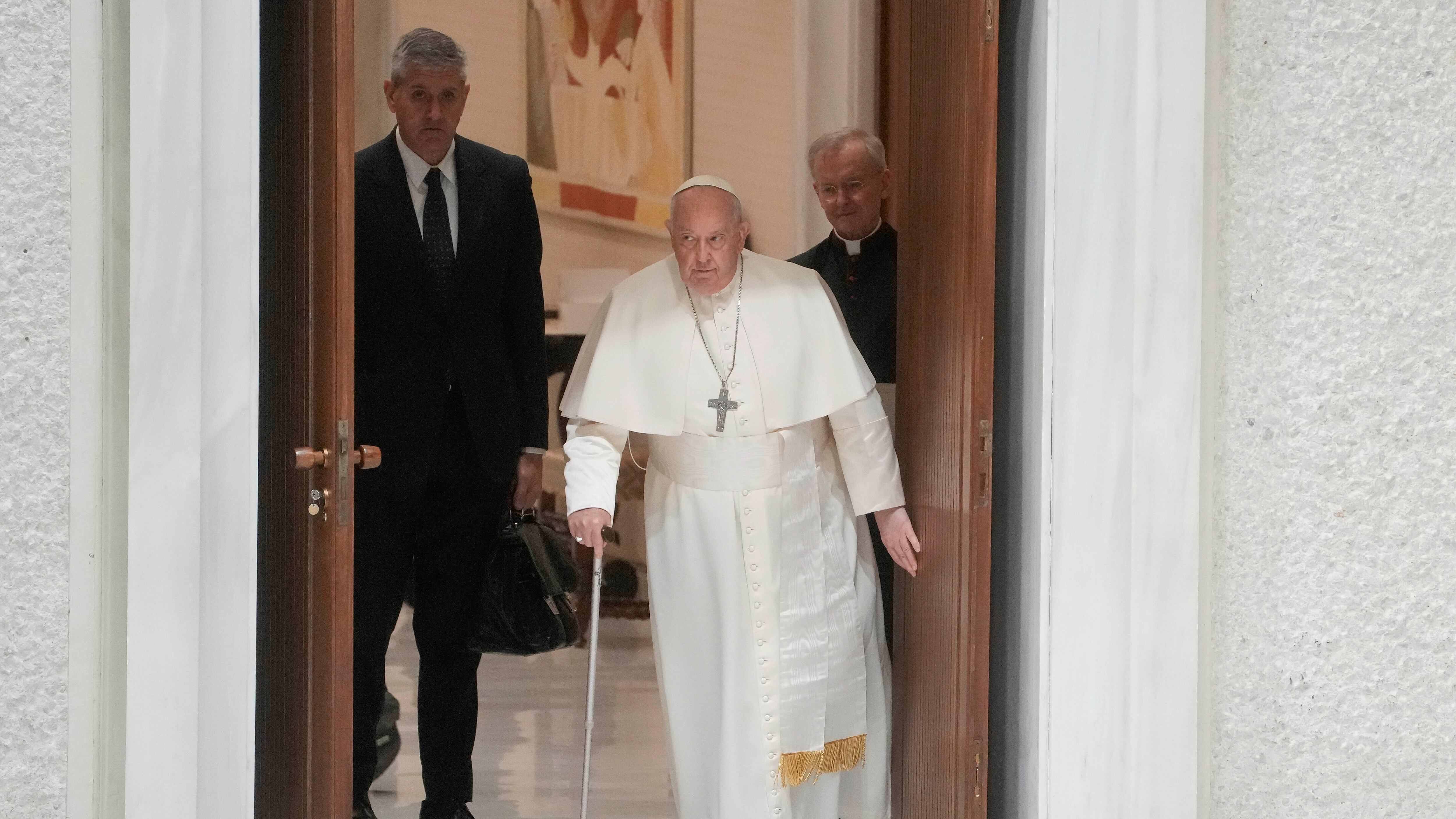 Come sta oggi Papa Francesco. Sospese ancora le udienze per precauzione