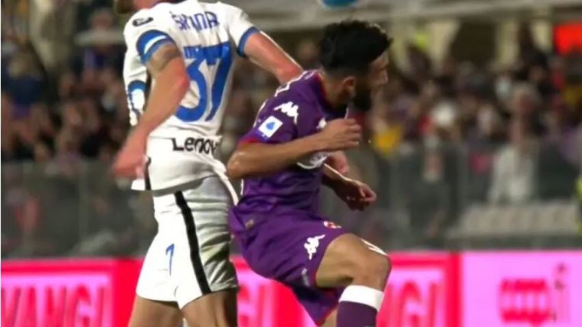 L'Inter ribalta la Fiorentina. Ma è polemica Skriniar-Gonzalez