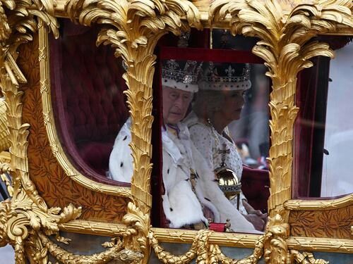 "Cooperazione più forte tra Italia e Uk": gli auguri dei leader del mondo a Re Carlo
