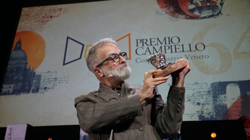 Marcello Fois vince il Campiello per tre voti