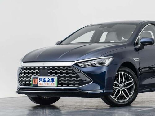 Byd lancia un’ibrida plug-in a soli 13.700 euro: guarda le foto
