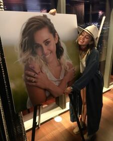 Miley Cyrus abbandona le trasgressioni ai Grammy 2018 5