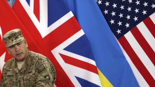 Kabul, la Nato dà l'addio all'Afghanistan 1