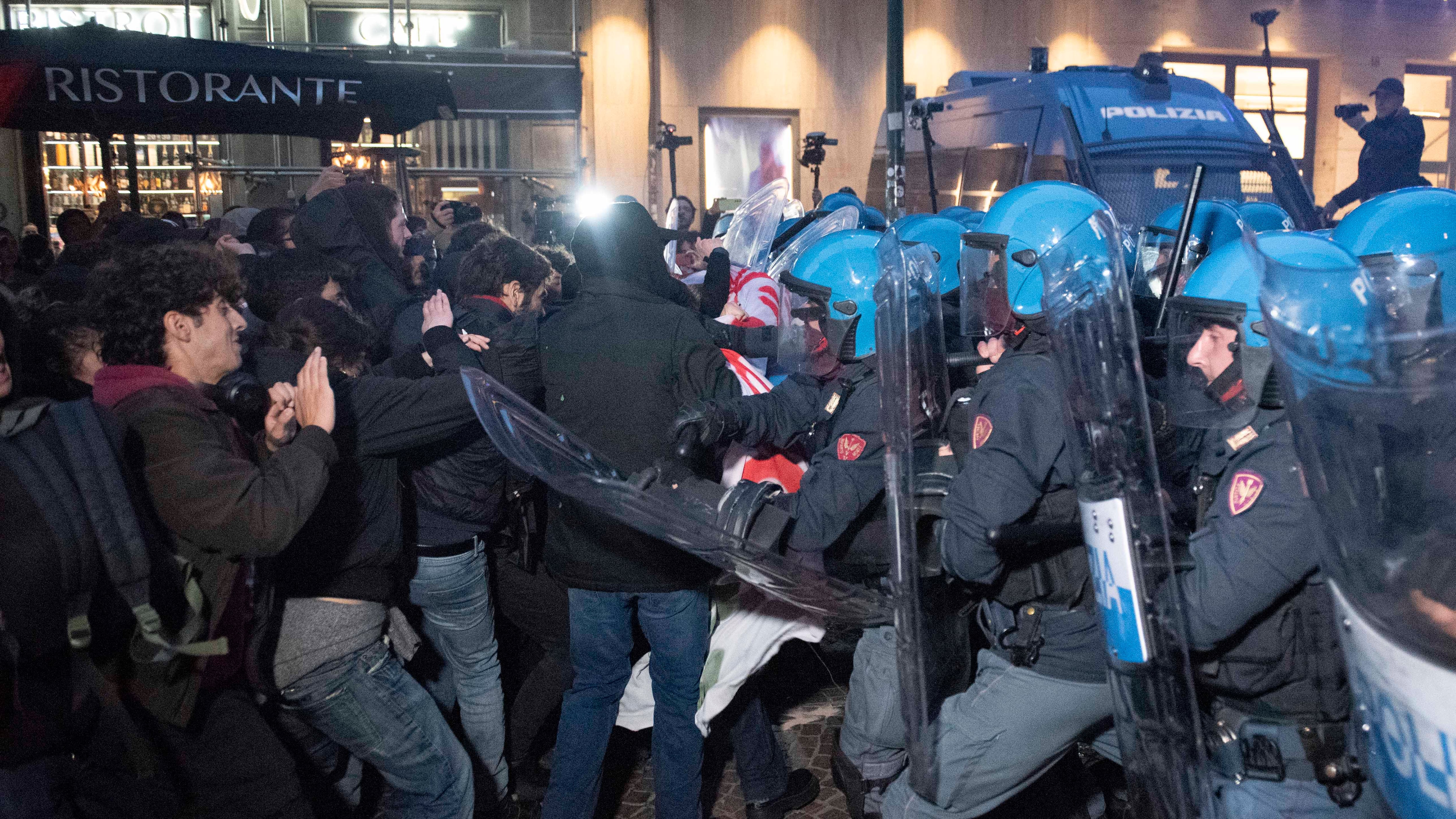"Azione legittima". Archiviata la denuncia alla polizia delle prof ferite durante uno scontro