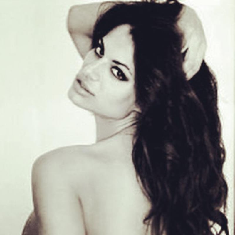 Cristina Del Basso: i selfie hot fanno impazzire Facebook 20